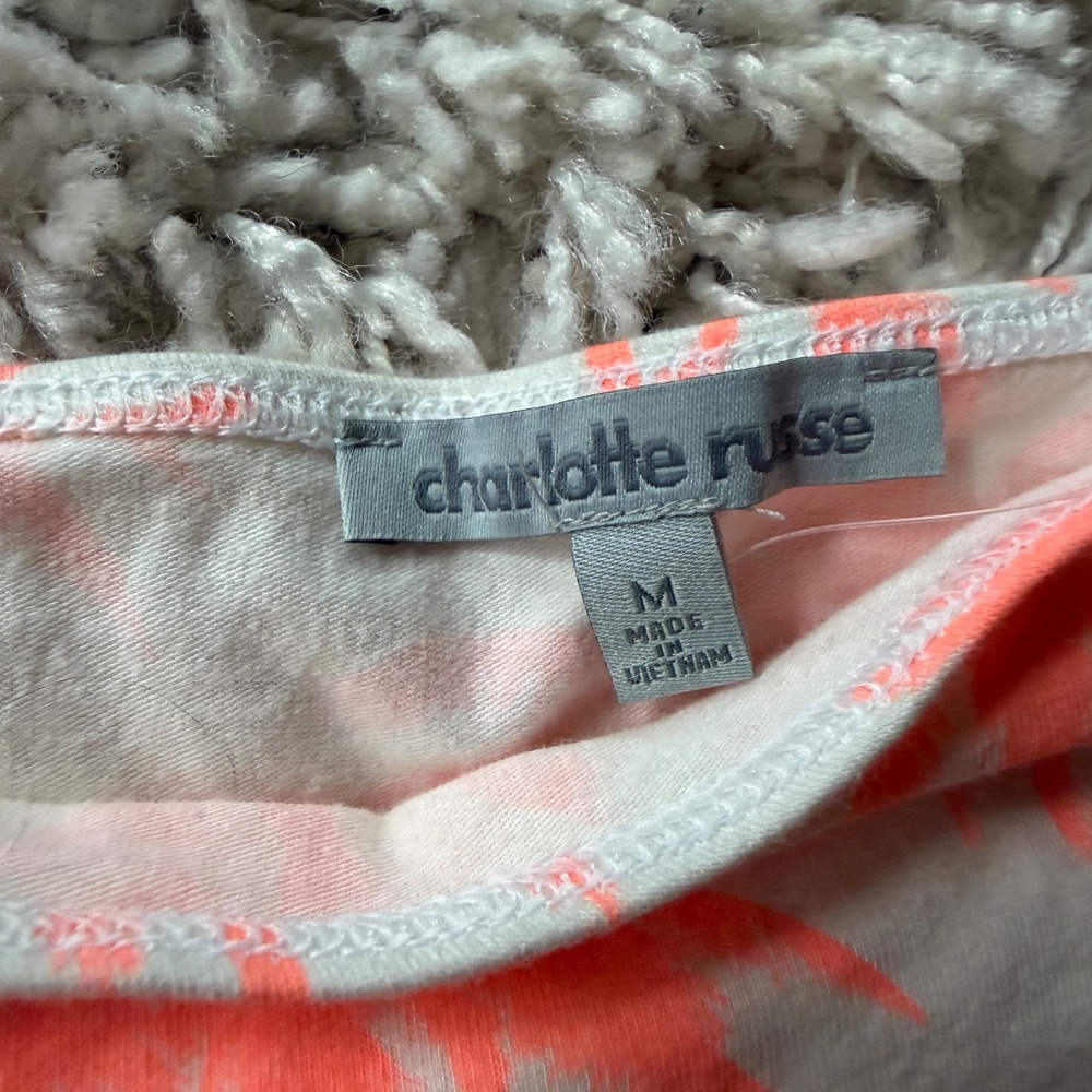 Stylish Charlotte Russe Coral White palm tree, vacation, beach vibes women’s cro - Picture 5 of 5